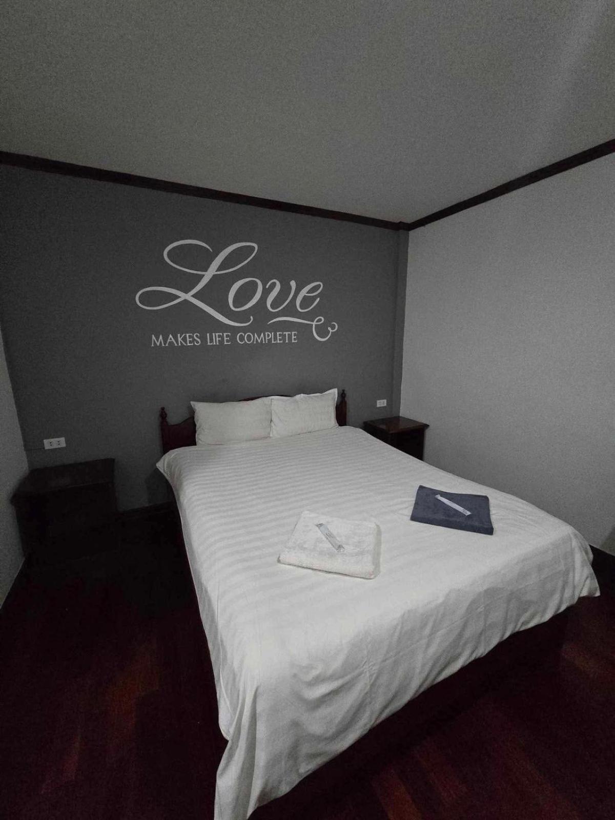 Davika Hotel Viêng Chăn Ngoại thất bức ảnh