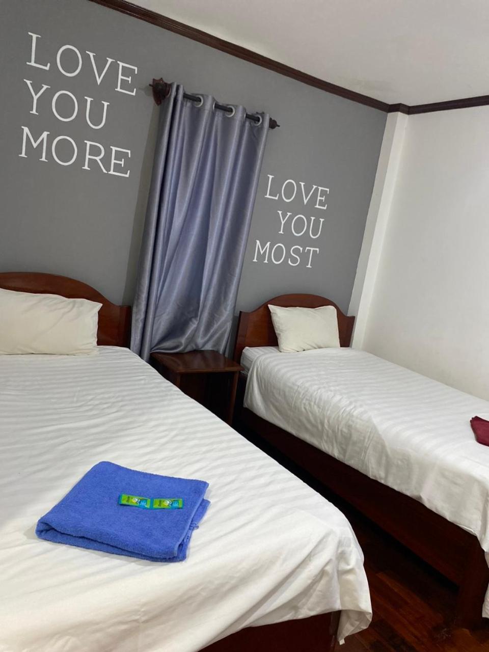 Davika Hotel Viêng Chăn Ngoại thất bức ảnh